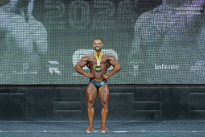 CLASSIC  PHYSIQUE OVERALL